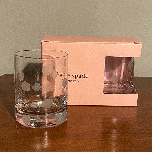 ✨2x HP✨Kate Spade Pearl Place Etched Double Old Fashioned Glasses NIB - Picture 2 of 8